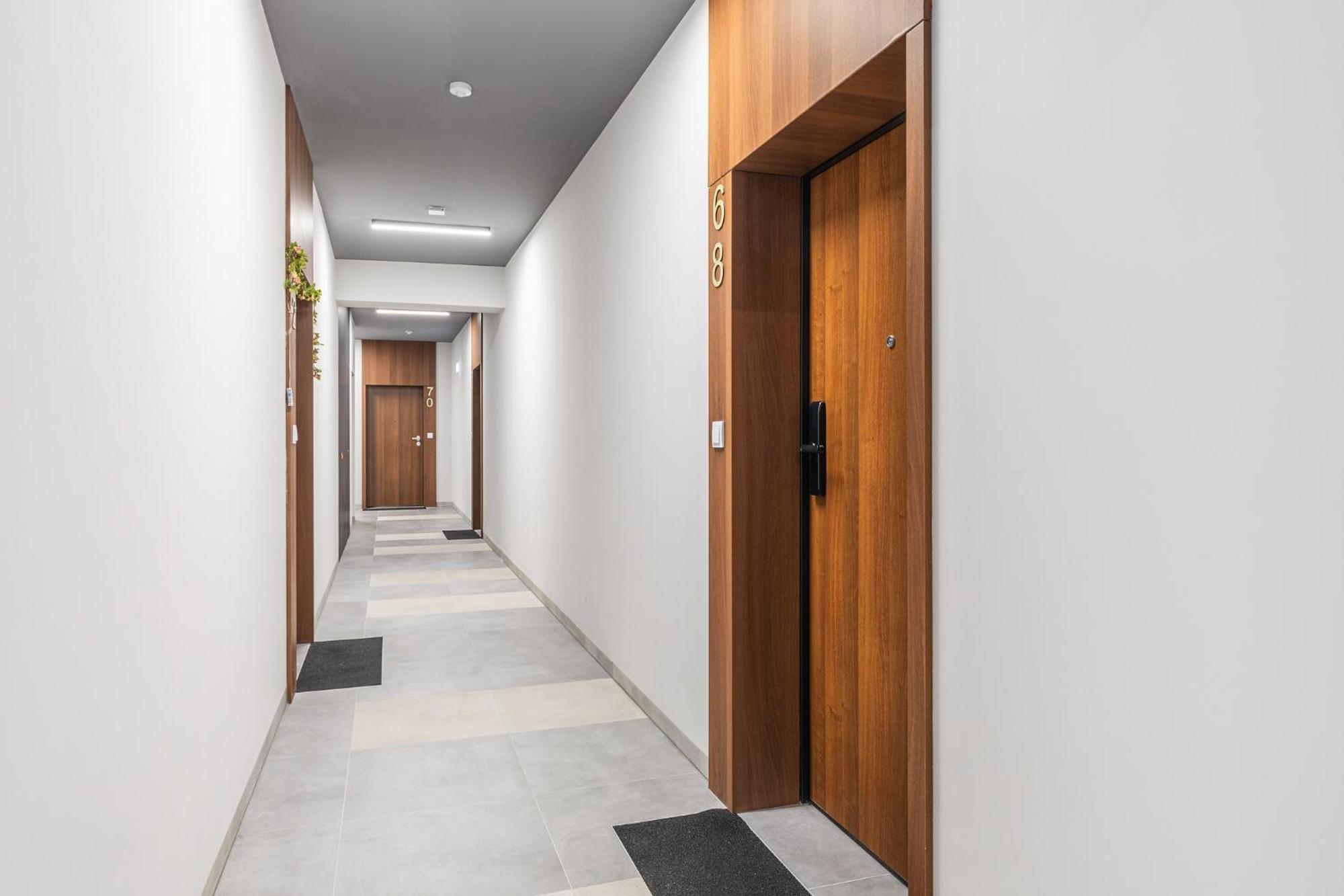 Superapart Herbu Janina 4, Wilanow, Szpital Medicover, Paley, Parking Varšava Exteriér fotografie